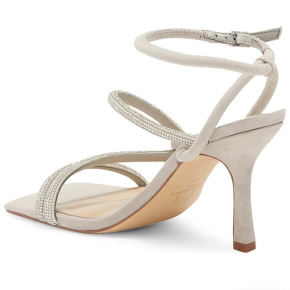 NWT Marc Fisher Debbie Sandal heels in taupe size 6 - Picture 2 of 9